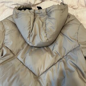 Zara Women’s Short Puffer Jacket Cropped